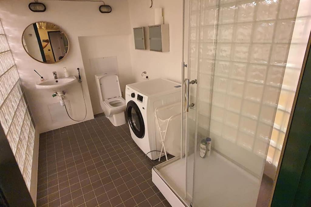 Dana-Entire Apartment Very Quiet And Central 2 Tallinn Ngoại thất bức ảnh