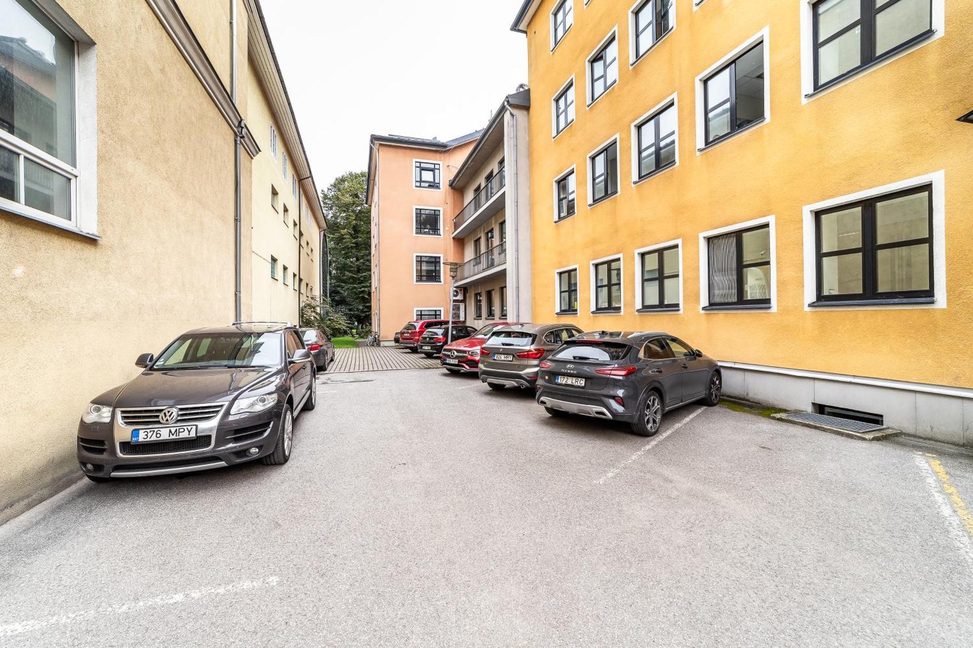 Dana-Entire Apartment Very Quiet And Central 2 Tallinn Ngoại thất bức ảnh